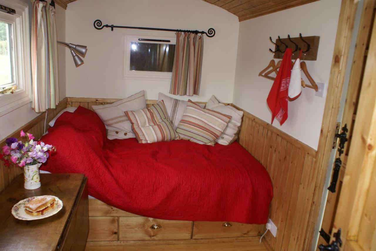 Hotel Shepherdshuts-Southeast Ashford  Exterior foto